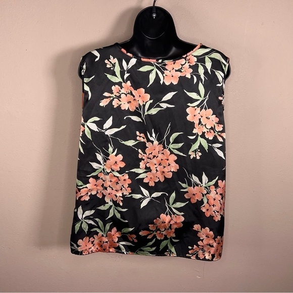 L VINTAGE CROFT AND BARROW BLACK PEACH FLORAL SATIN SLEEVELESS - Picture 3 of 12